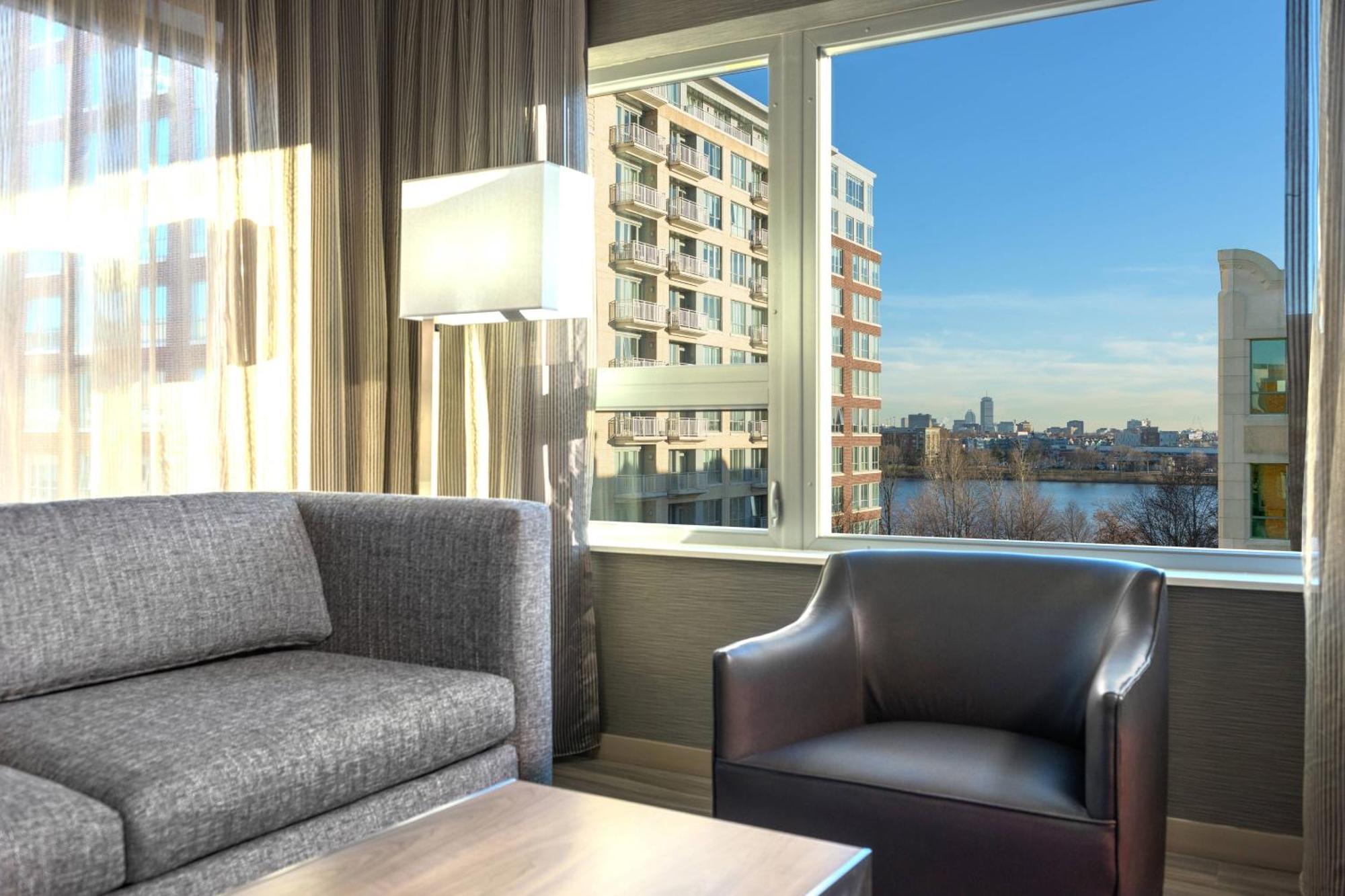 Ac Hotel By Marriott Boston North Medford Exterior foto